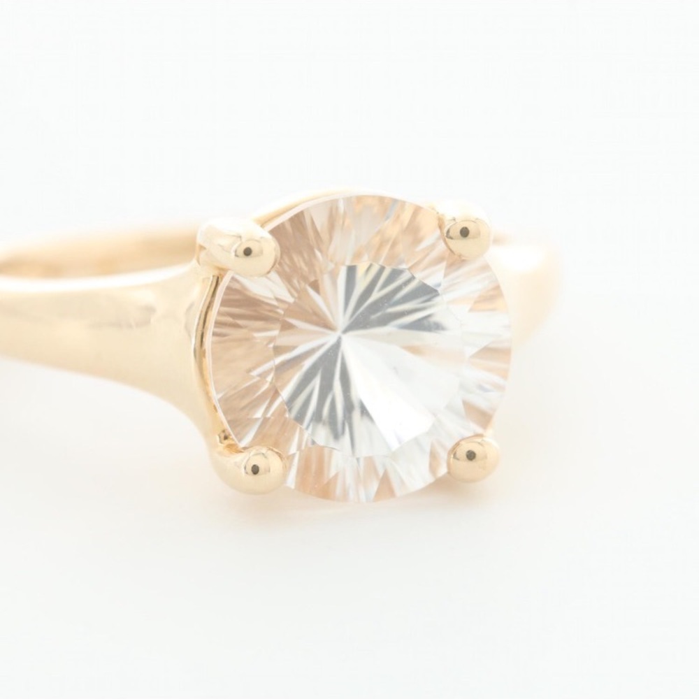 10k Yellow Gold Topaz Solitaire Ring
